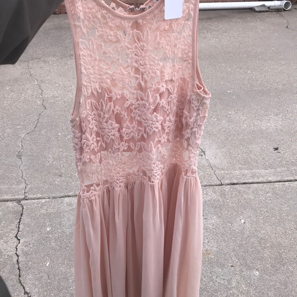 Dress - Picture 2 of 3